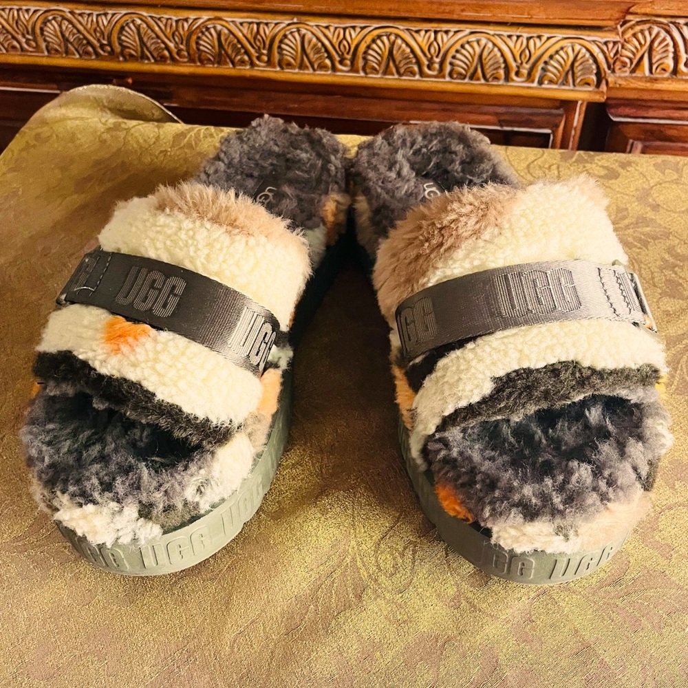 UGG Platform Camo Slides